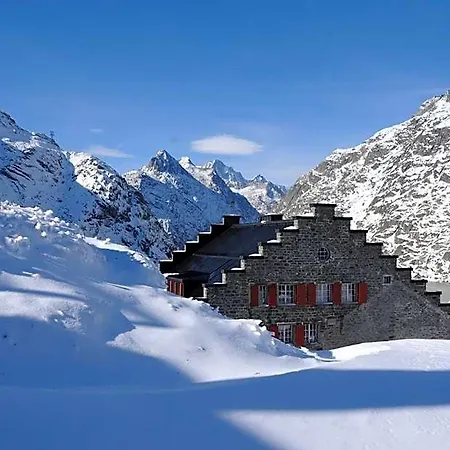 Historisches Alpinhotel Grimsel Hospiz