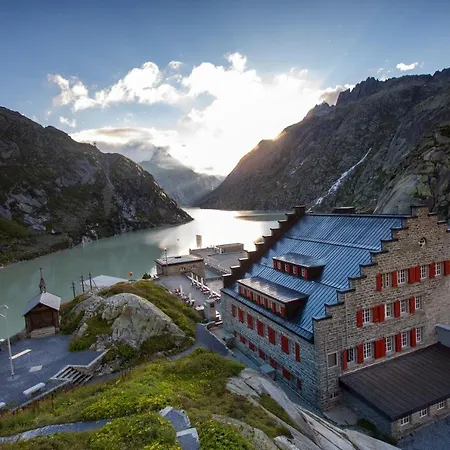 Historisches Alpinhotel מלון